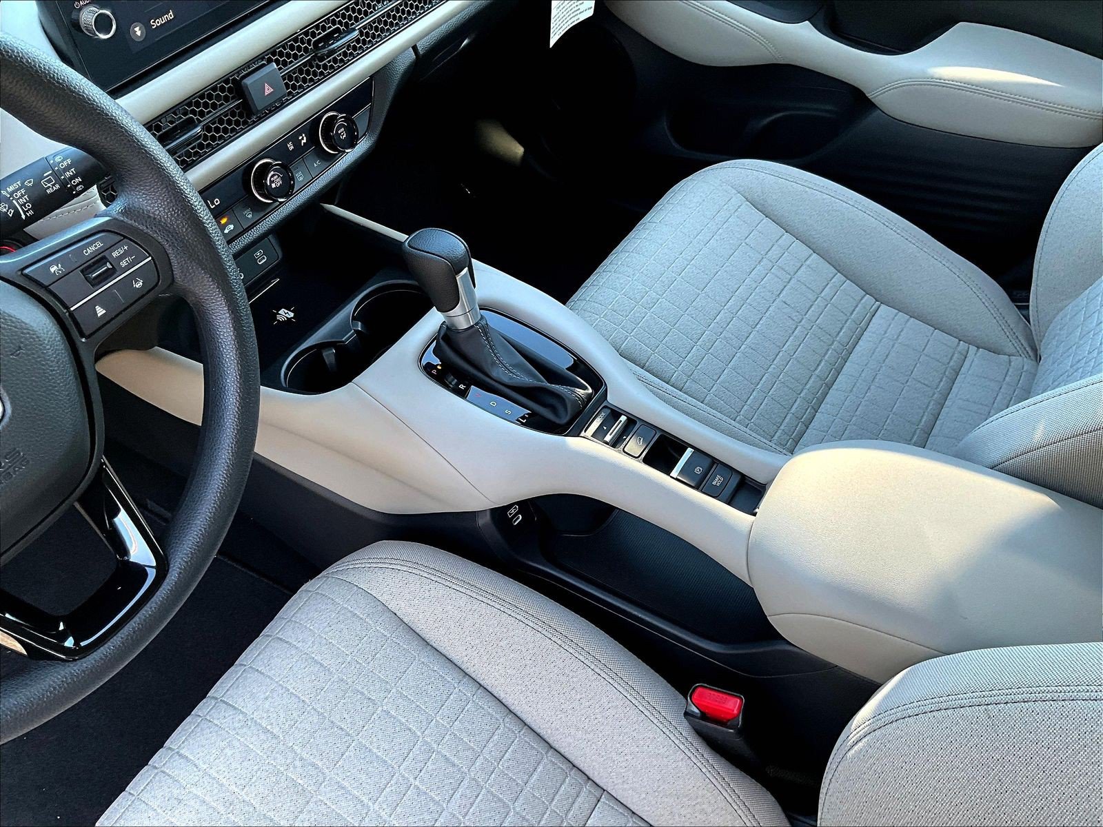 Certified 2026 Honda HR-V LX image 18