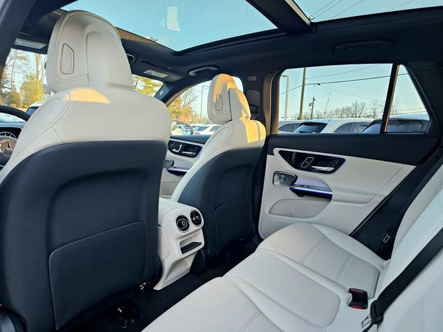 New 2026 Mercedes-Benz GLC 300 4MATIC image 23