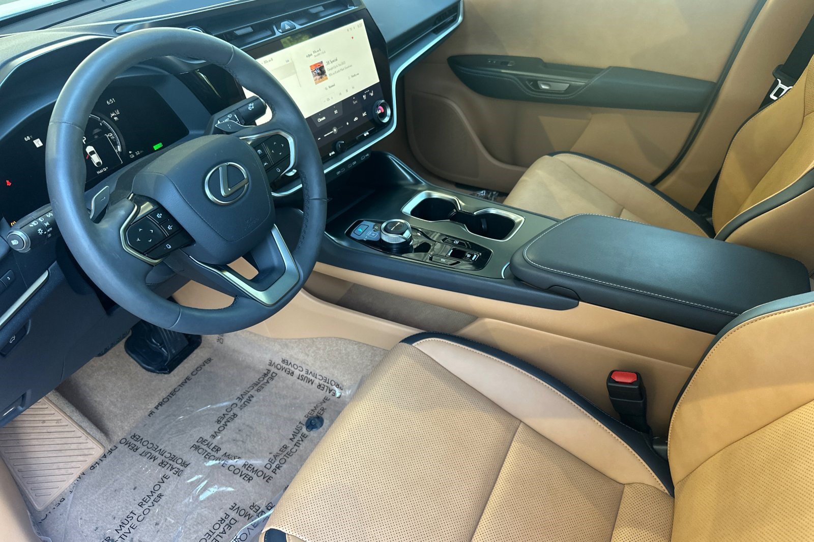 Certified 2023 Lexus RZ 450e Premium w/ Technology Package AWD/4WD image 11
