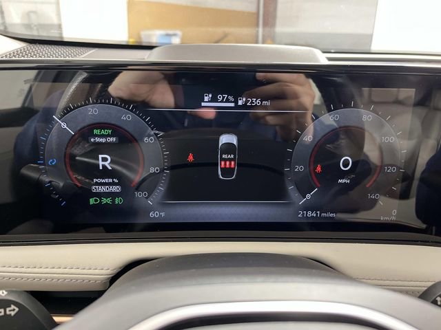 Used 2023 Nissan Ariya FWD image 35