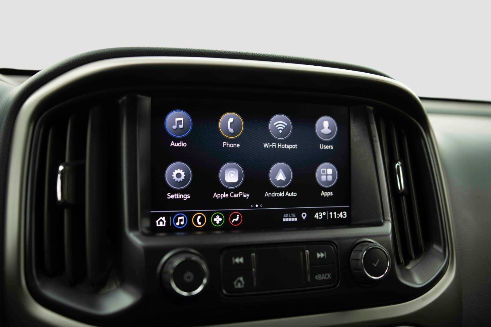 Used 2022 Chevrolet Colorado Z71 w/ Safety Package image 8