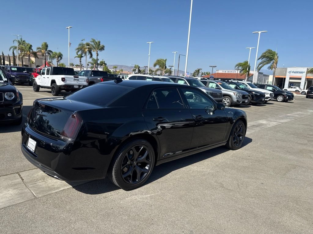 Used 2023 Chrysler 300 Touring w/ Sport Appearance Package RWD image 8