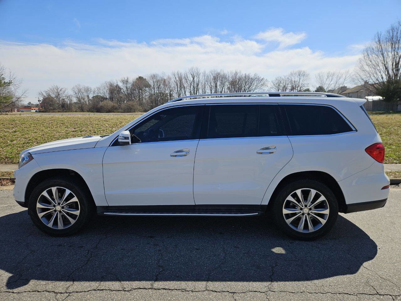 Used 2014 Mercedes-Benz GL 450 4MATIC image 2