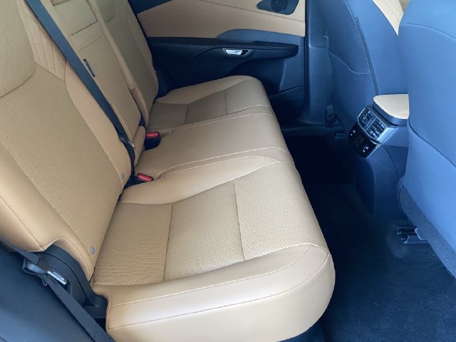 Used 2025 Lexus RX 350 Premium w/ Accessory Package FWD image 12