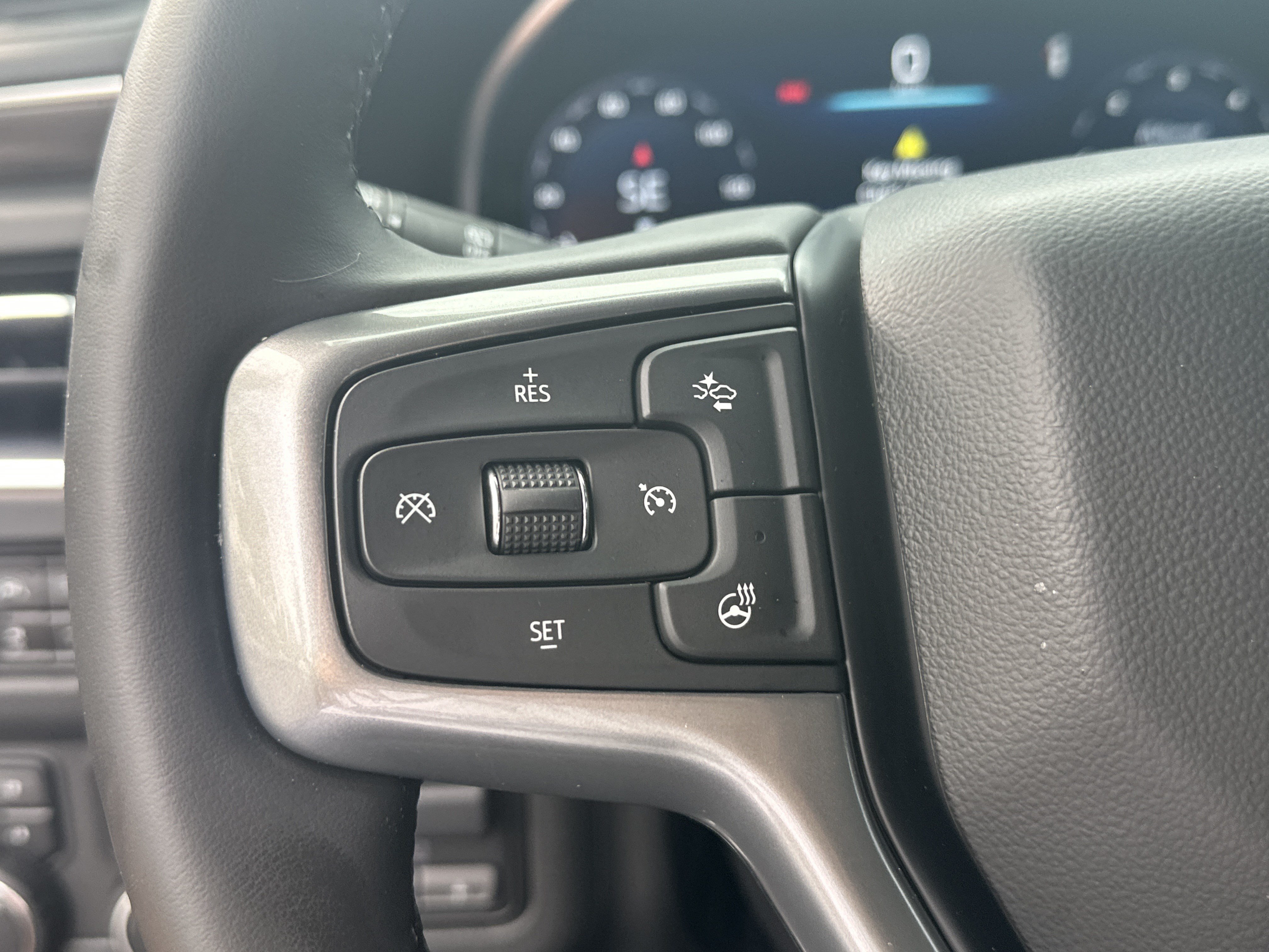 Used 2024 Chevrolet Tahoe LT w/ LT Signature Package AWD/4WD image 24