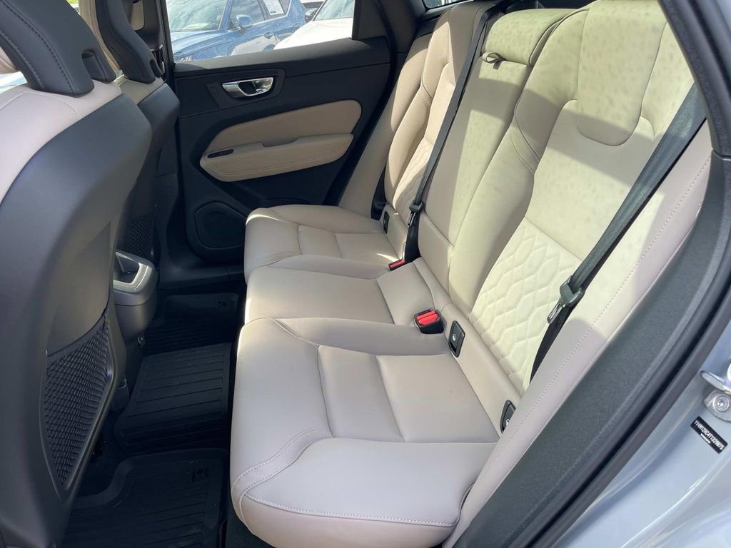 New 2026 Volvo XC60 B5 Plus w/ Protection Package Premier image 17
