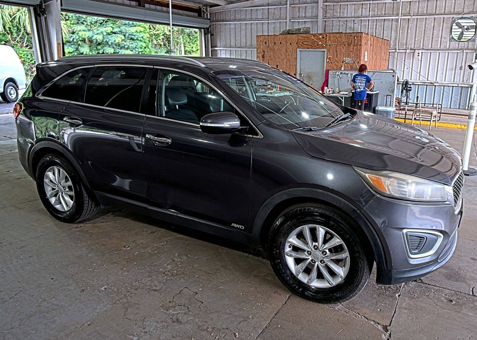 Used 2017 Kia Sorento AWD w/ LX Convenience Package image 5