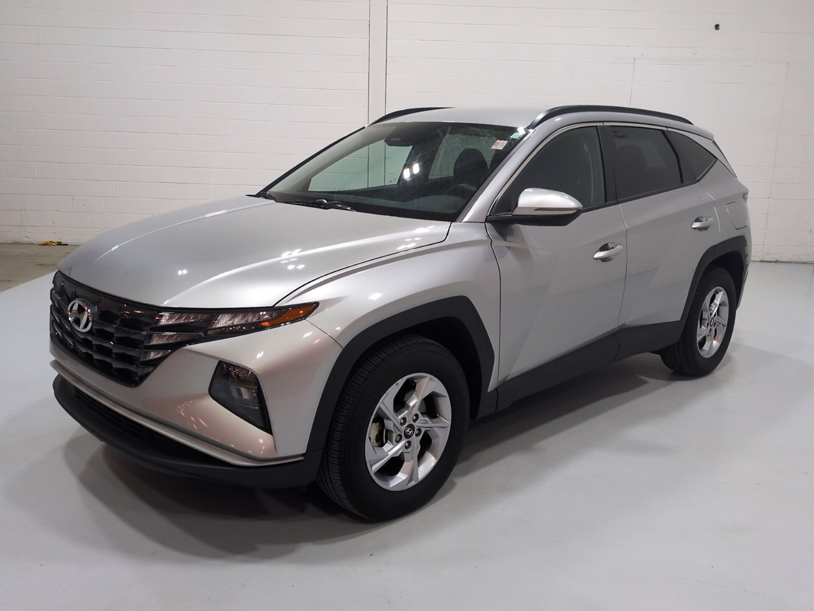 Certified 2023 Hyundai Tucson SEL AWD/4WD image 7
