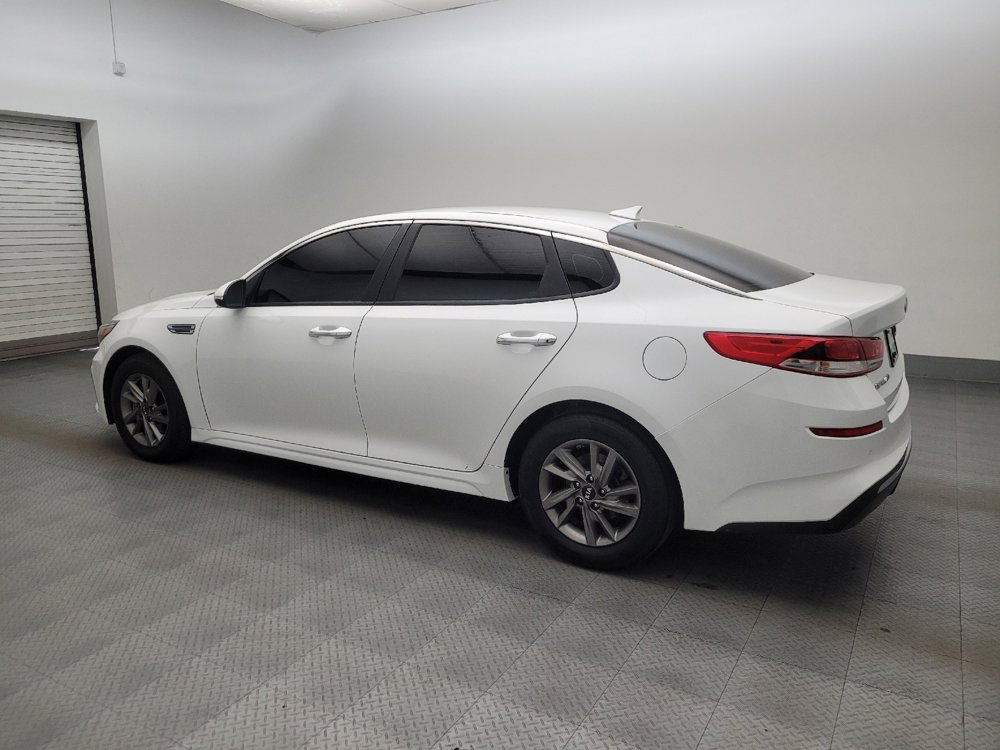 Used 2020 Kia Optima LX FWD image 3