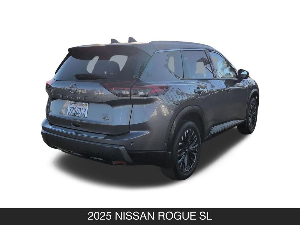 Certified 2025 Nissan Rogue SL w/ Tech Package FWD image 10