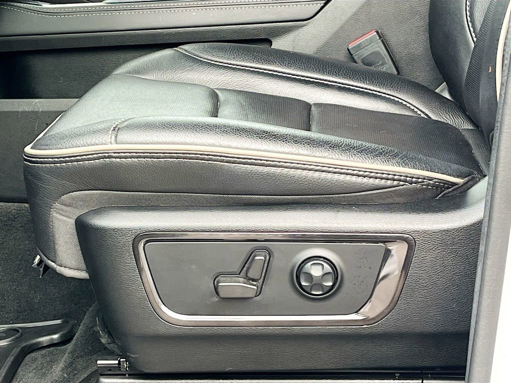 Used 2023 RAM 1500 Limited w/ Night Edition image 19