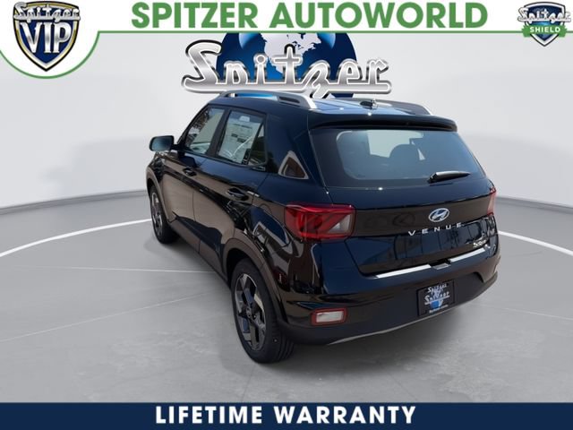 New 2026 Hyundai Venue SEL FWD image 7