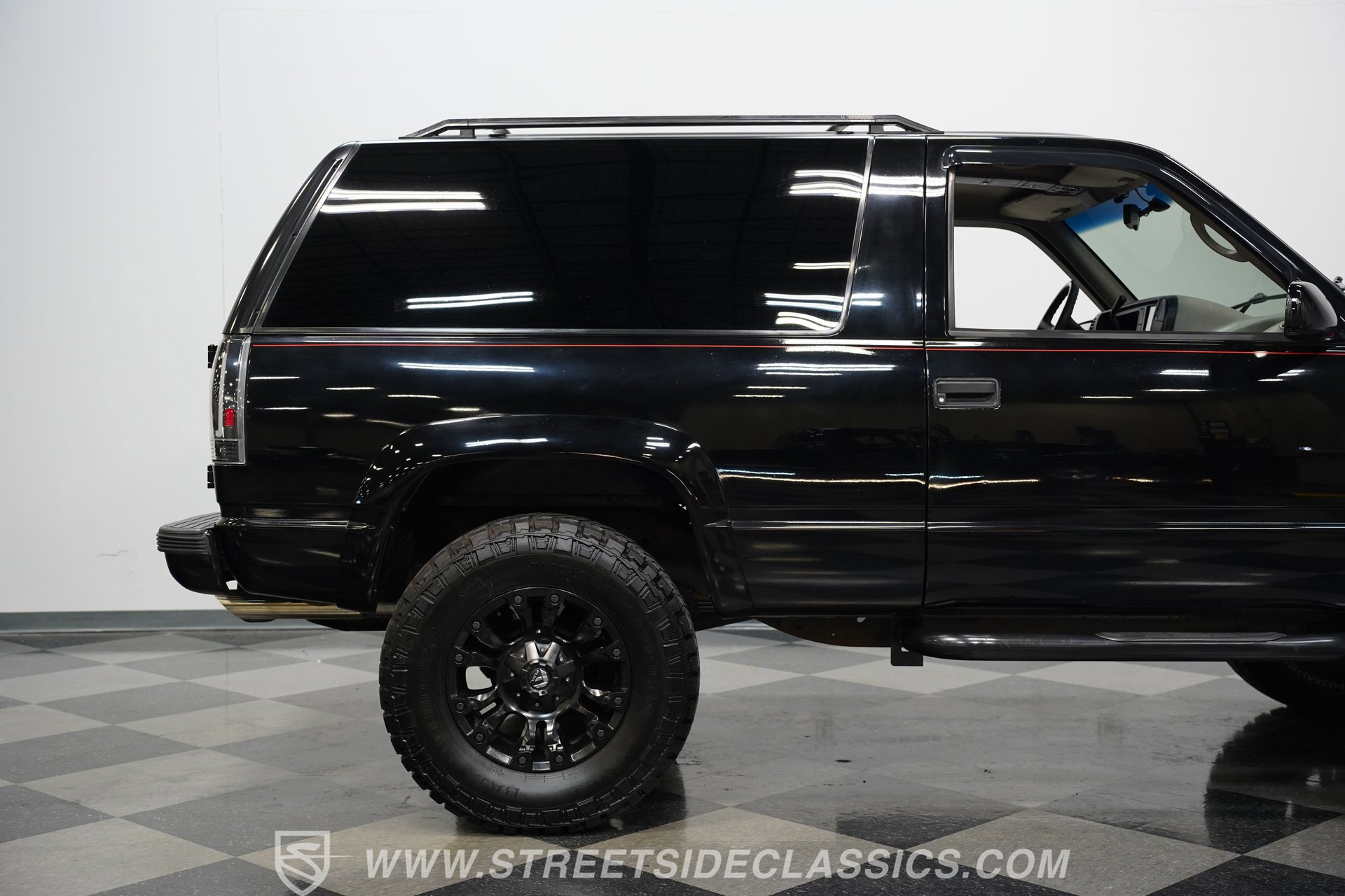 Used 1996 Chevrolet Tahoe Z71 image 28