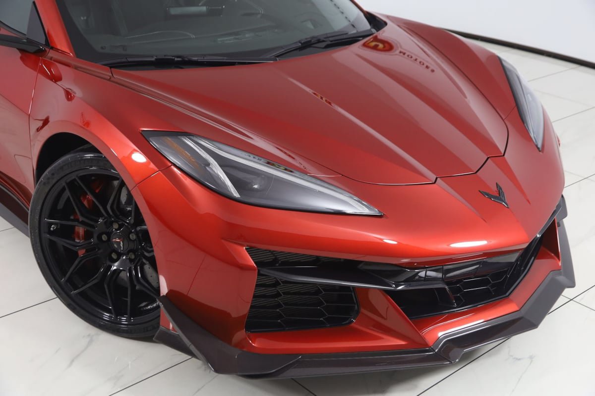 Used 2025 Chevrolet Corvette Z06 w/ Z07 Performance Package RWD image 28