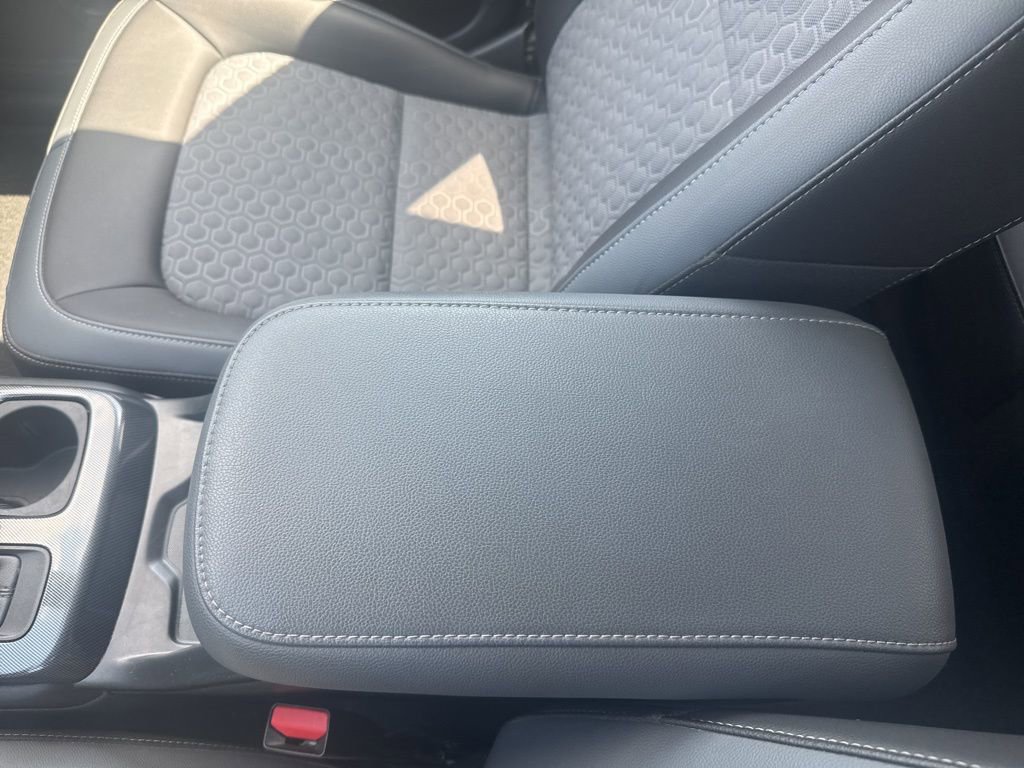 Used 2022 Chevrolet Colorado Z71 image 39