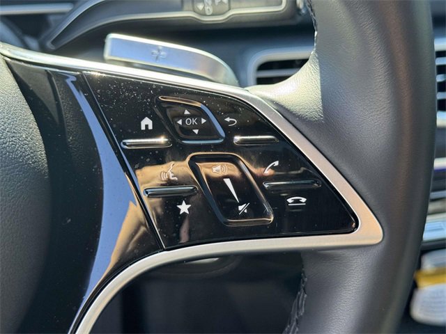 Certified 2025 Mercedes-Benz GLS 450 4MATIC image 24