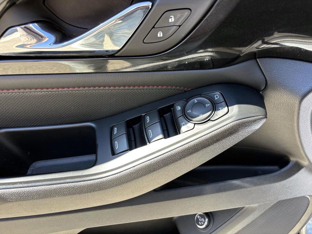 Used 2023 Chevrolet Traverse RS w/ LPO, Floor Liner Package image 13