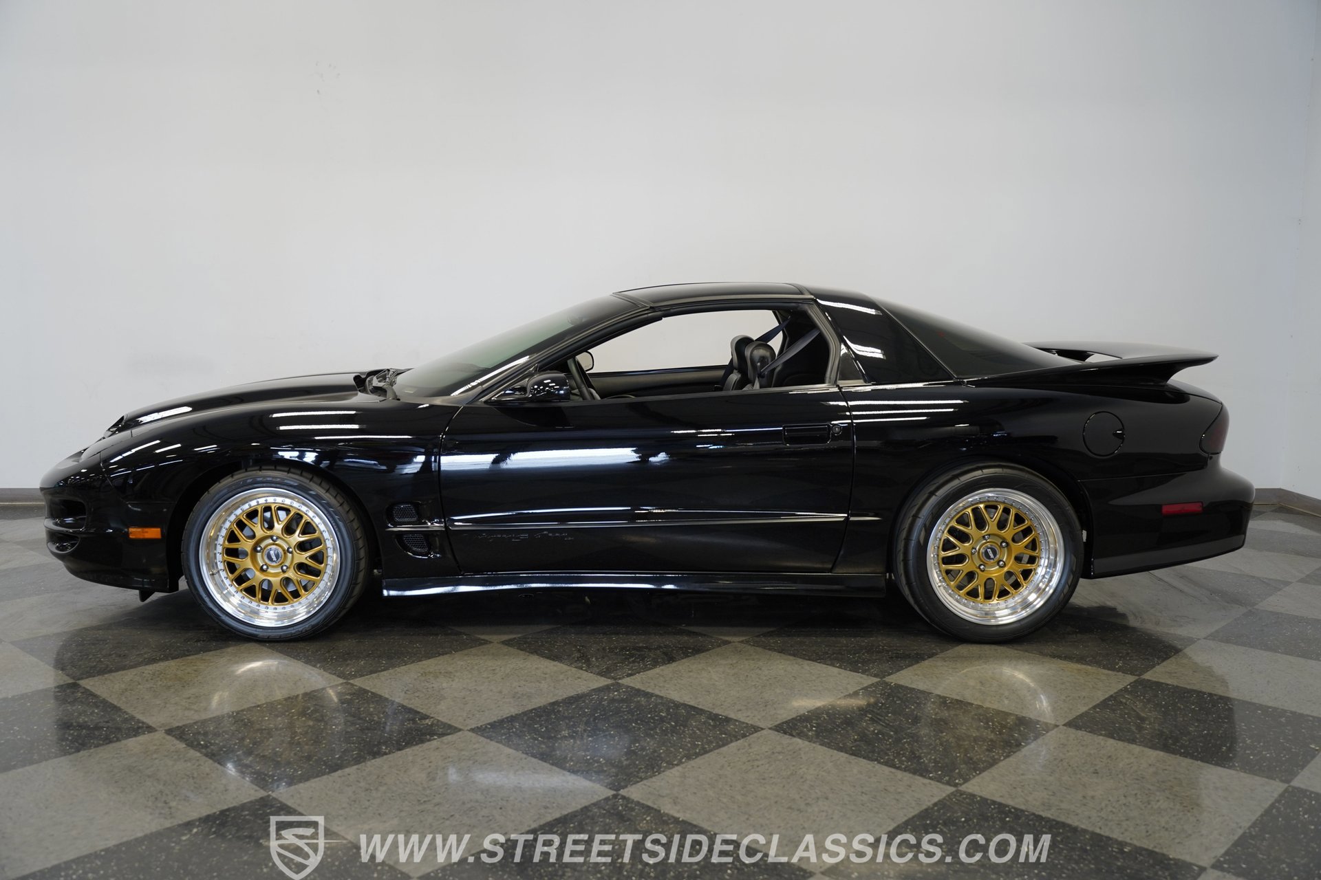 Used 2002 Pontiac Firebird Trans Am w/ SLP Firehawk Pkg image 2