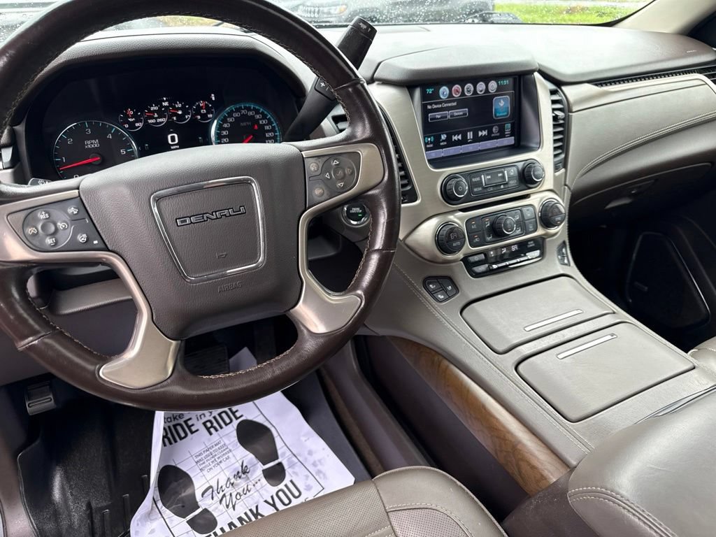 Used 2018 GMC Yukon XL Denali w/ Denali Ultimate Package AWD/4WD image 30