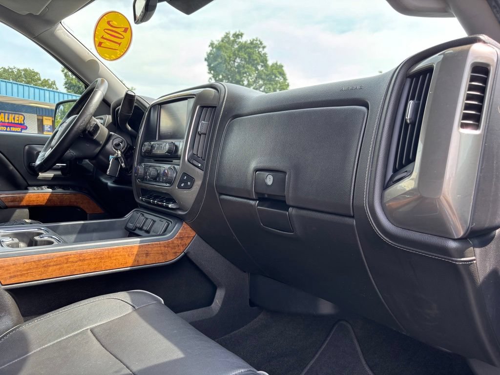 Used 2017 Chevrolet Silverado 1500 High Country RWD image 26