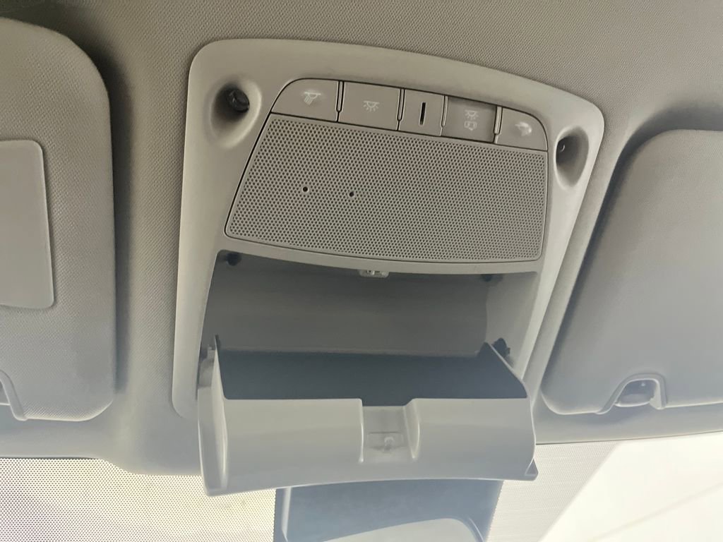 Used 2019 Nissan Rogue S image 74