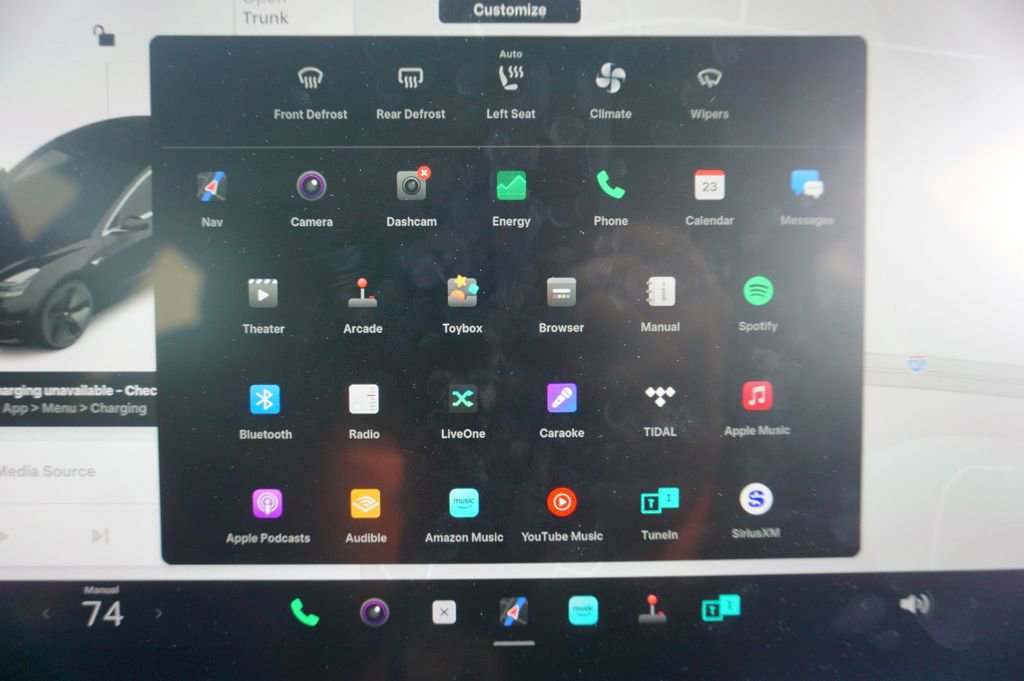 Used 2019 Tesla Model 3 Standard Range Plus RWD image 9