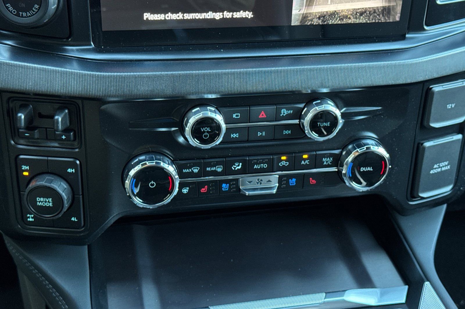 New 2026 Ford F250 Platinum image 19