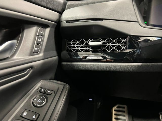 New 2025 Honda Accord Sport image 18