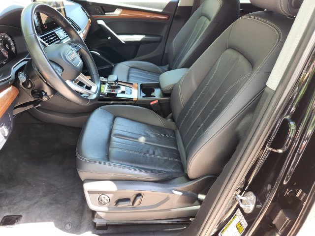Used 2023 Audi Q5 2.0T Premium Plus w/ Premium Plus Package AWD/4WD image 11