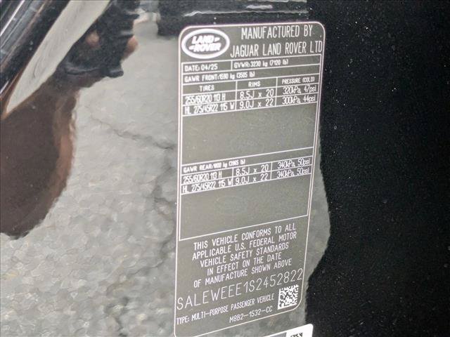 Certified 2025 Land Rover Defender 110 V8 AWD/4WD image 26