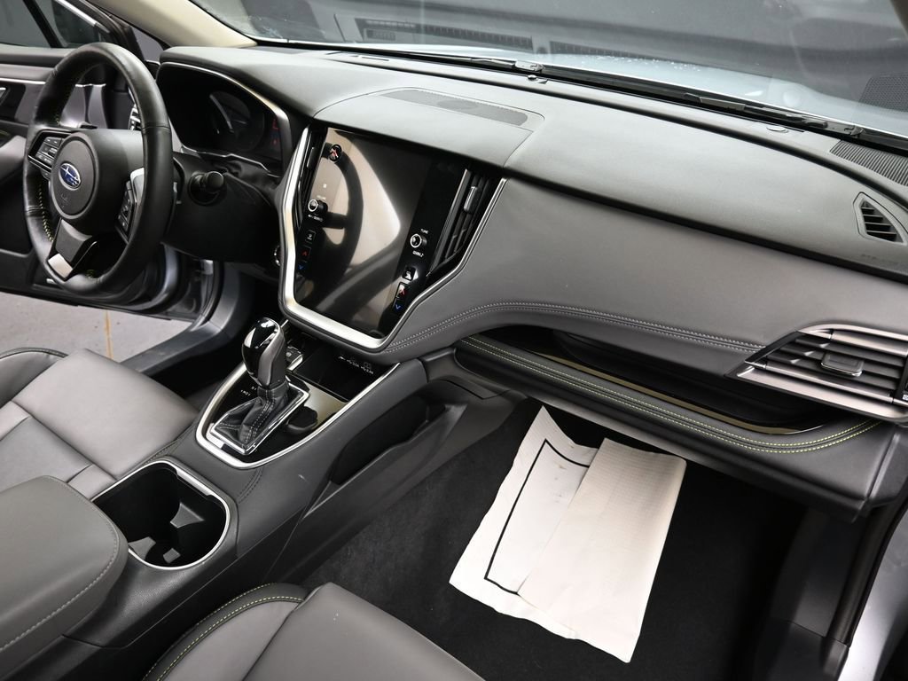 Certified 2025 Subaru Outback Onyx Edition image 13