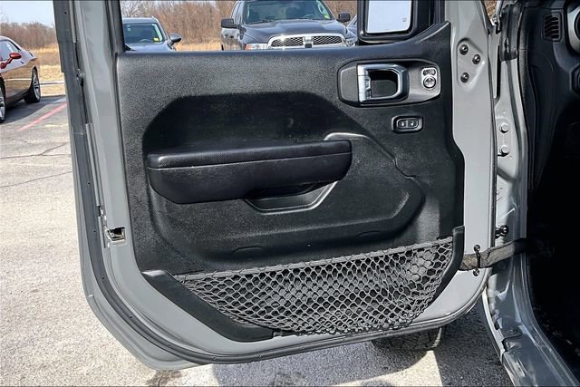 Used 2021 Jeep Gladiator Sport image 21