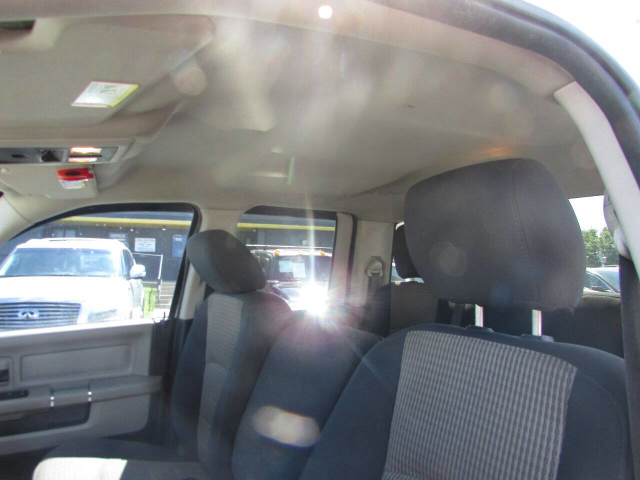 Used 2011 RAM 1500 Classic SLT image 15