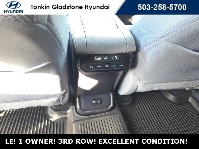 Used 2021 Toyota Highlander LE image 31