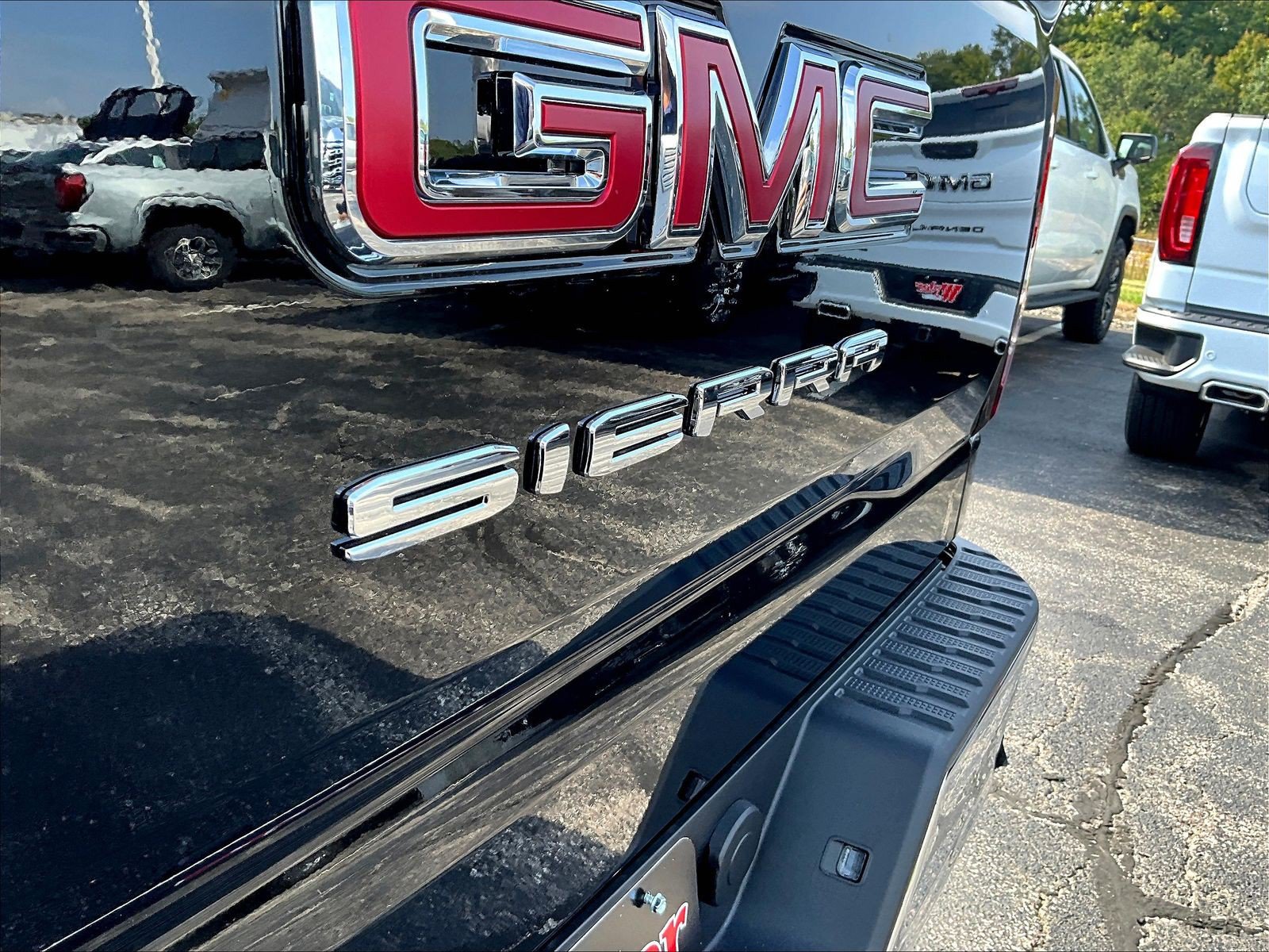 New 2026 GMC Sierra 1500 Pro w/ Pro Value Package AWD/4WD image 13