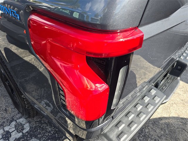 Used 2023 Ford F150 Lightning XLT image 5