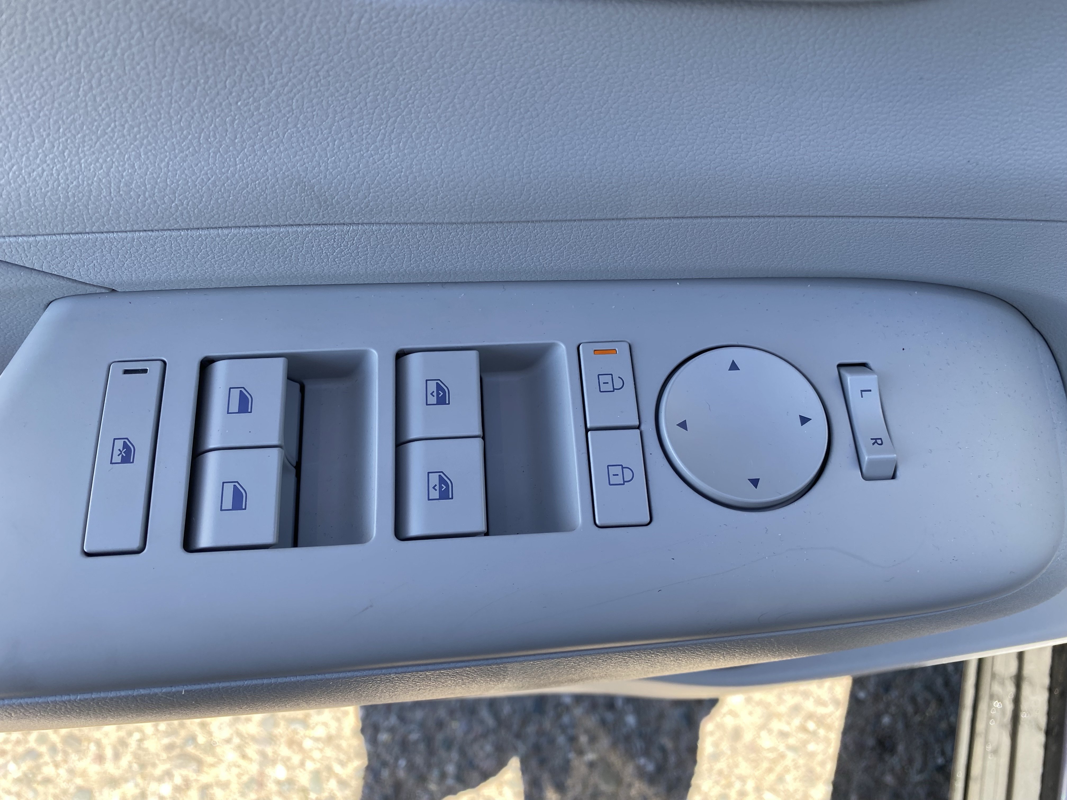 New 2026 Hyundai Kona SEL Sport FWD image 18