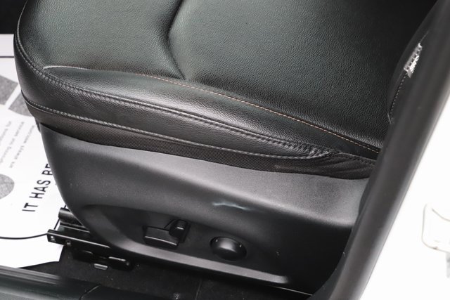 Used 2024 Jeep Compass Limited image 15