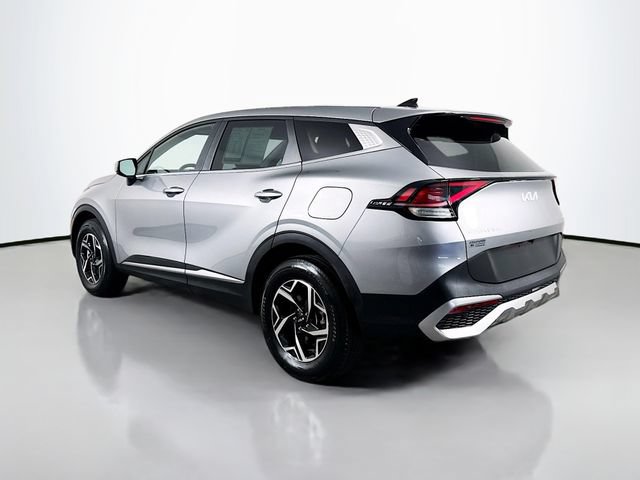 Used 2025 Kia Sportage LX AWD/4WD image 6