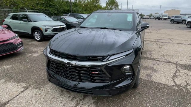New 2026 Chevrolet Blazer RS w/ Driver Confidence II Package AWD/4WD image 5