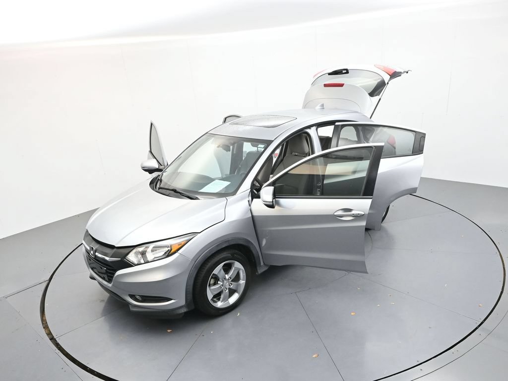 Used 2017 Honda HR-V EX image 34
