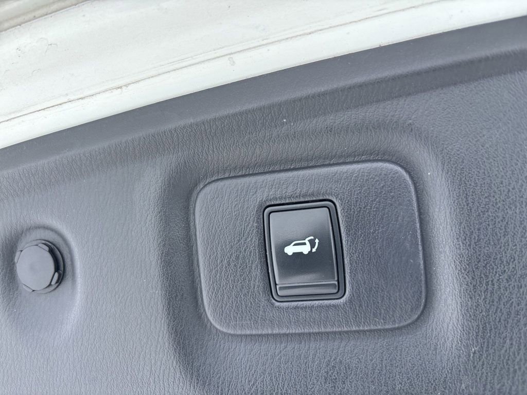 Used 2016 INFINITI QX60 AWD w/ Premium Plus Package image 12