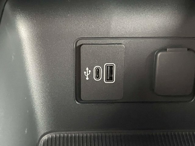 New 2027 Ford Explorer ST-Line w/ Premium Package RWD image 30