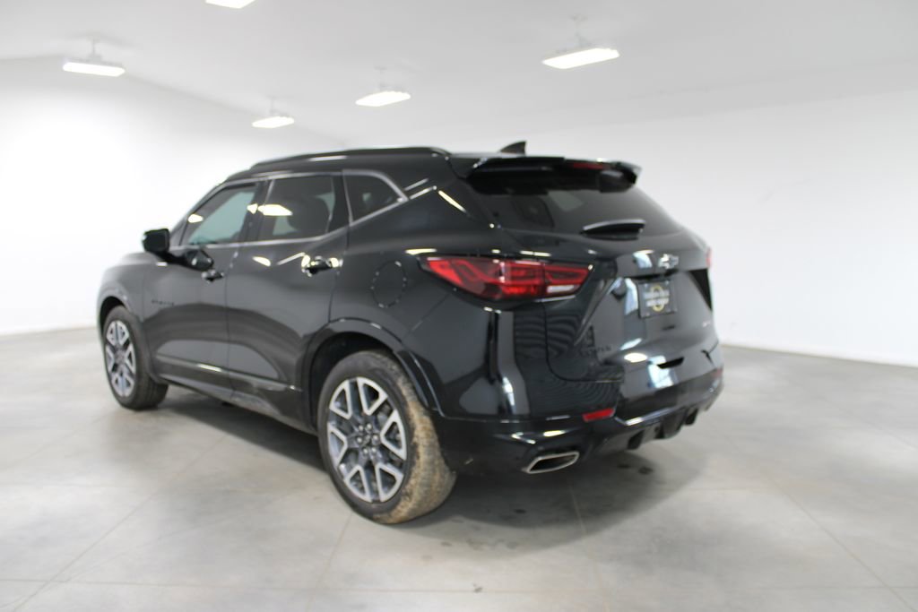 Used 2023 Chevrolet Blazer RS w/ Enhanced Convenience Package FWD image 7