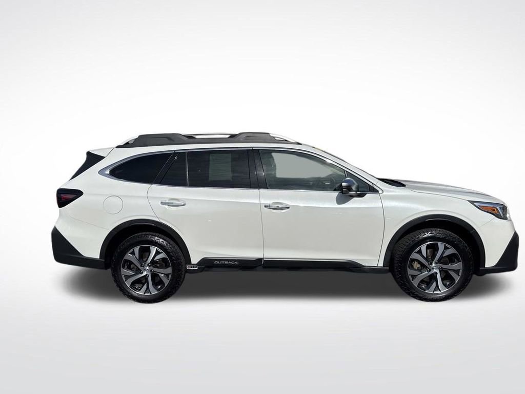 Used 2022 Subaru Outback Touring XT image 8