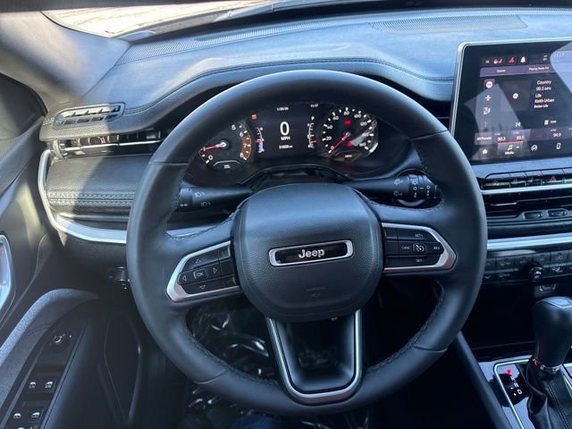 Used 2024 Jeep Compass Latitude w/ Convenience Group image 14