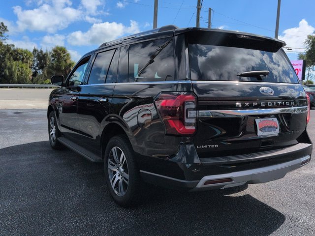 Used 2024 Ford Expedition Limited image 6