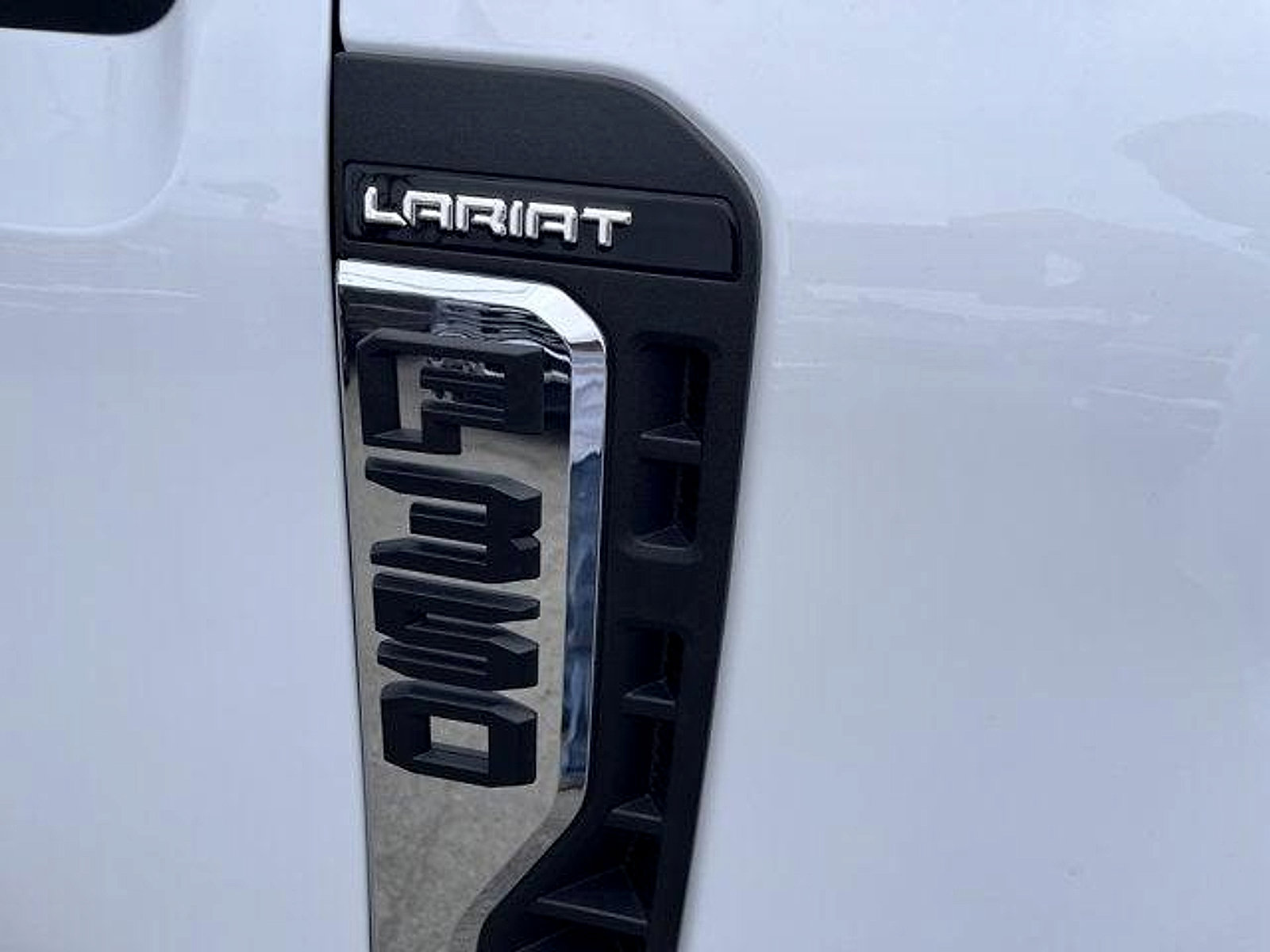 New 2026 Ford F350 Lariat RWD image 14