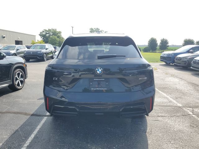 New 2026 BMW iX xDrive45 w/ M Sport Package image 6