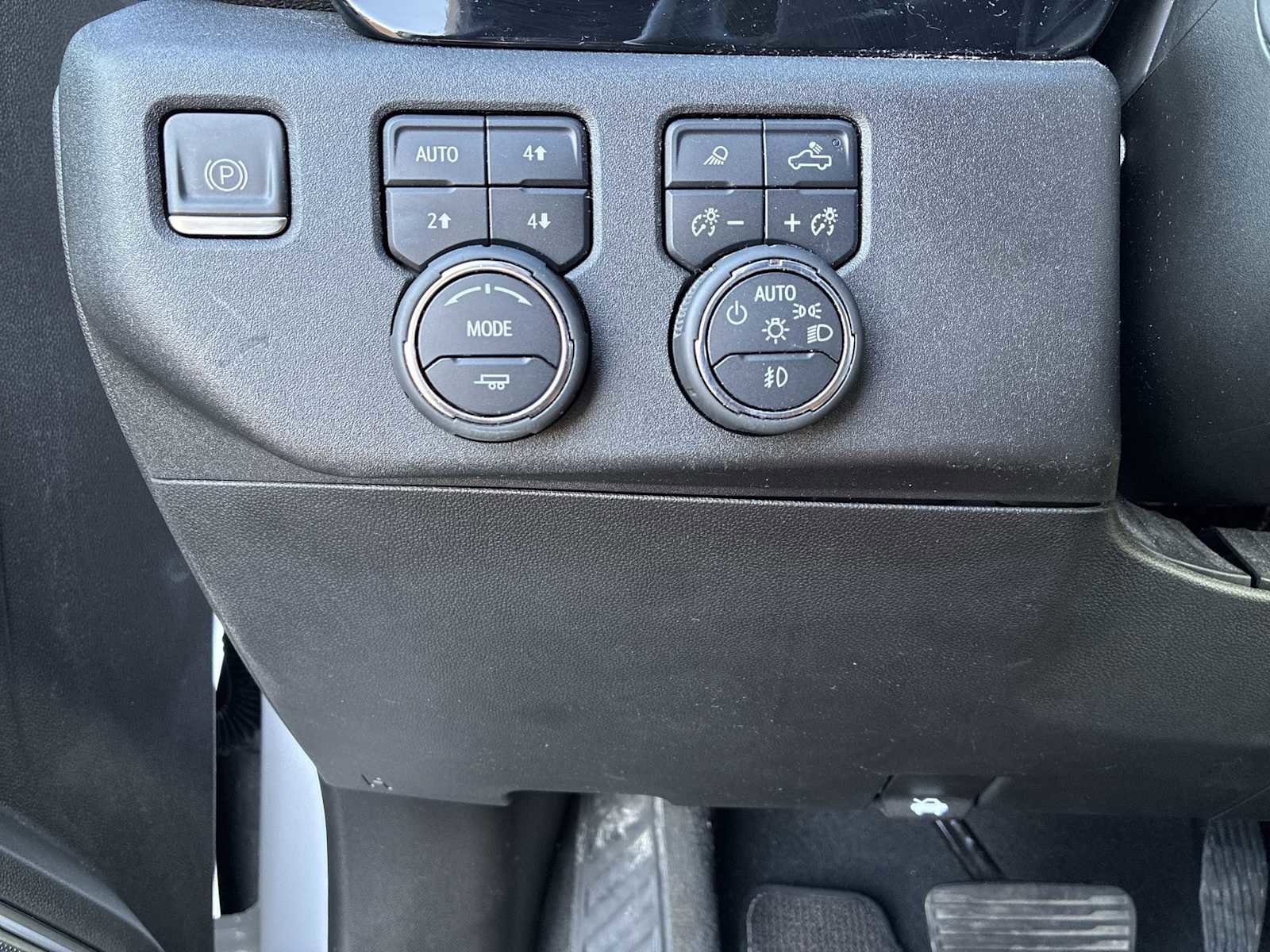 Certified 2023 Chevrolet Silverado 1500 High Country image 17